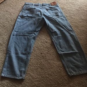 Men’s Levi’s 550 jeans